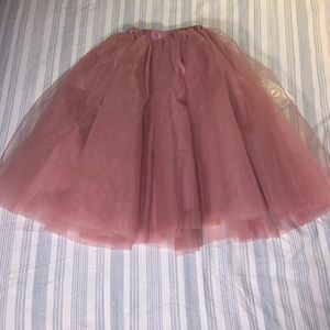 Short tulle skirt